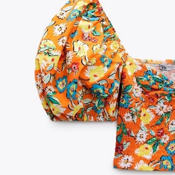 [Zara] Floral Balloon Sleeve Top - Picture 5 of 7